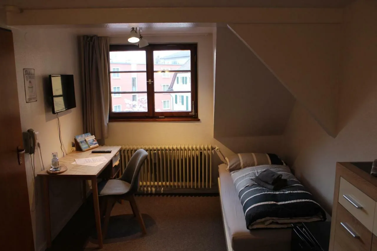 Inselzimmer Seenest Lindau  Rum i privatbostad Lindau (Bodensee)